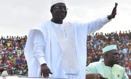 Mali: le chef de file de l’opposition promet « la paix »