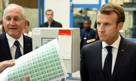 En Dordogne, Macron tente d’esquiver l’affaire Benalla