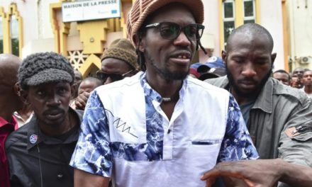 Présidentielle au Mali: la radio de l’activiste « Ras Bath » fermée