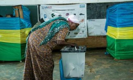 Rwanda: l’opposition entre au Parlement