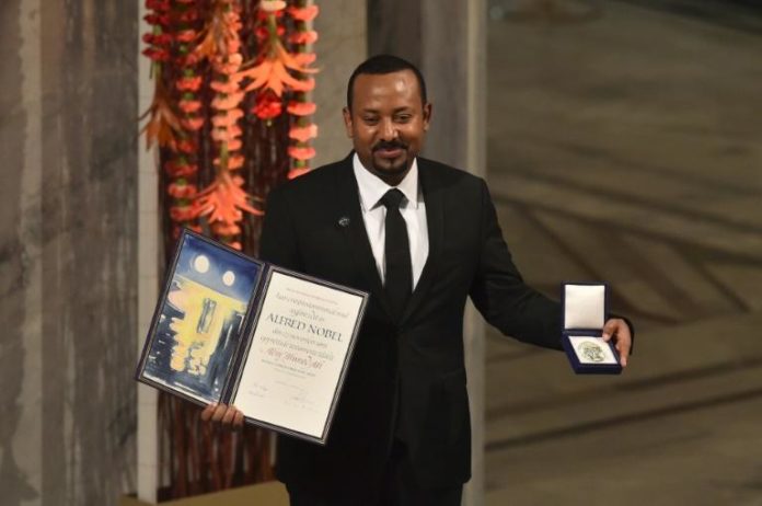 Le Premier ministre éthiopien Abiy Ahmed lors de la remise de son prix Nobel de la Paix, à Oslo, le 10 décembre 2019 afp.com - Fredrik VARFJELL