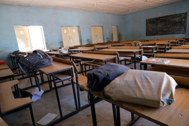 Une salle de classe désertée avec les affaires des lycéens enlevés à Kankara, au Nigeria le 15 décembre 2020 afp.com - Kola Sulaimon