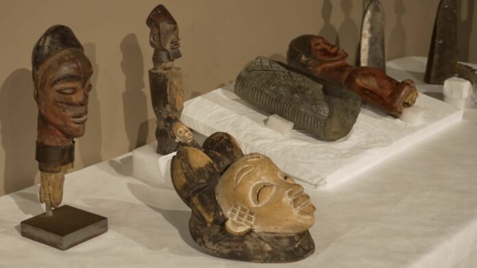 Objets d'art africains légués à la Ville de Bordeaux