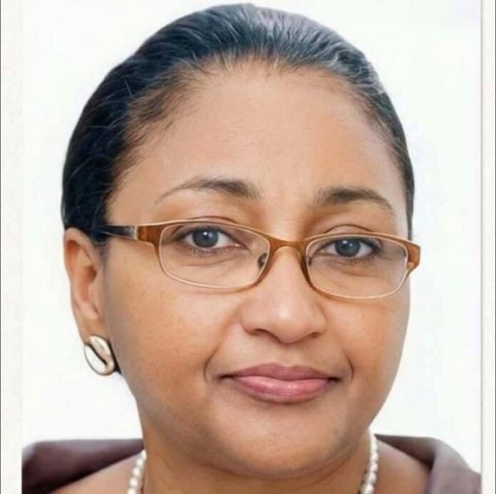 Lucie Gonzales Anet, couturière entre Abidjan et Grand-Bassam